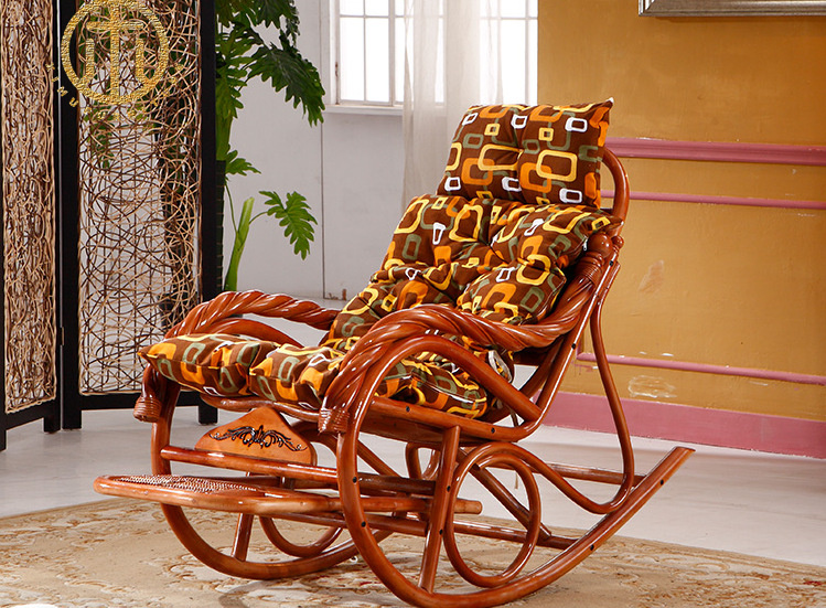 Natural Rattan Plant Weaving Indoor Leisure Rocking Chair for The Elderly to Take a Nap