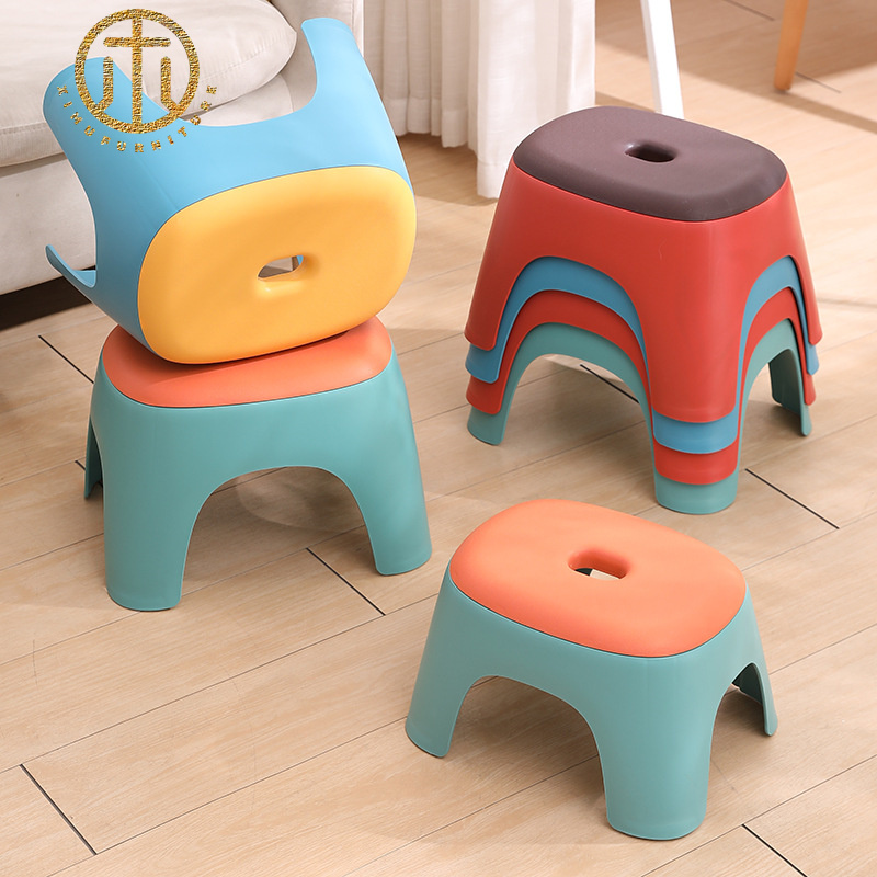 Minimalist Plastic Macaron Color Oval Stool in Bedroom