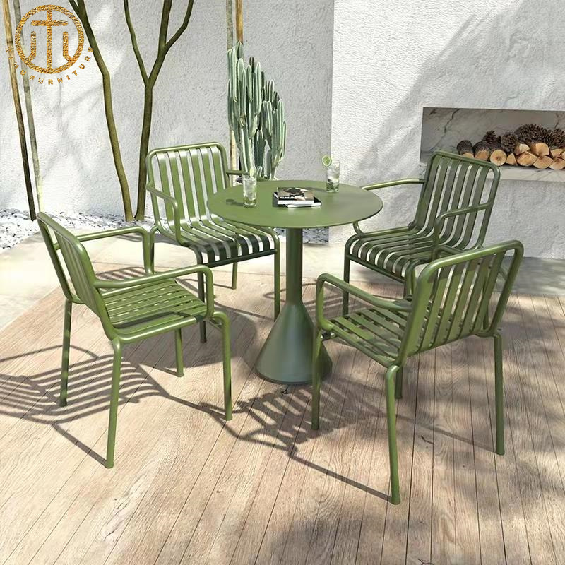 Nordic Modern Minimalist Outdoor Small Round Wrought Iron Coffee Table