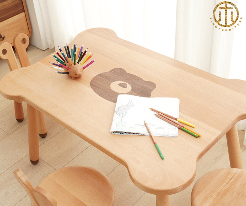 Nordic Simple Beech Solid Wood Children′s Dining Table