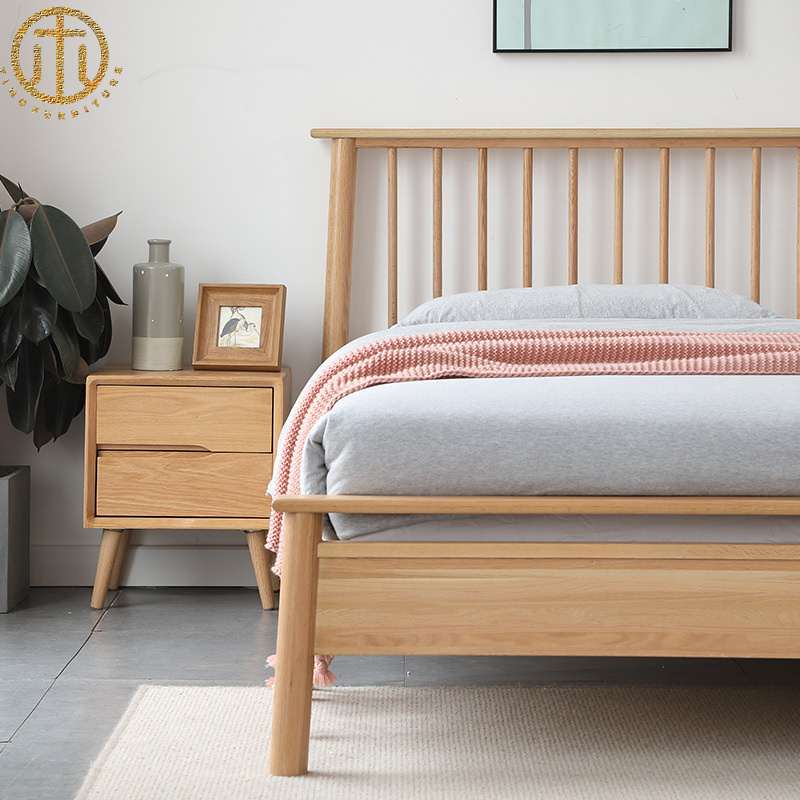 Nordic Simple Oak Solid Wood Windsor Bed For Bedroom