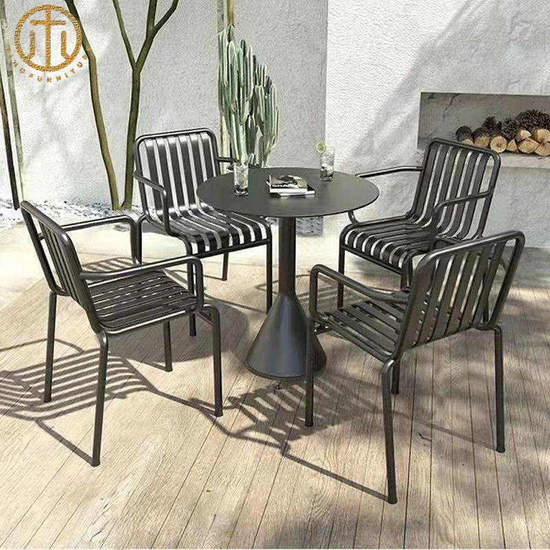 Nordic Modern Minimalist Outdoor Small Round Wrought Iron Coffee Table