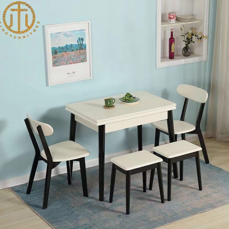 Modern Minimalist Solid Wood Telescopic Dining Table