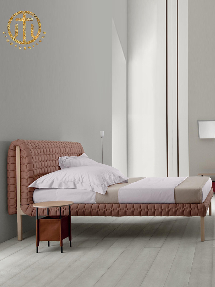 Italian Minimalist Freehand Space Fabric Bed For Bedroom